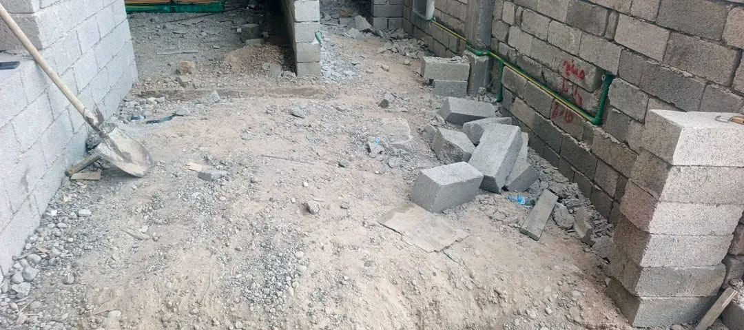 ﷽
, ***********

السلام عليكم

يوجد كادر عمل جميع أنواع الشغل 

1-اساس ضاهري. تصفيط بلوك +تسليح +صب 

2 - اساس الحفر. + تسليح +صب

3- تنضيف بيوت +   تسفيط بلوك + تحويل بلوك 

4 صب جميع أنواع الصب 

5- جميع انواع التفليش + گشط 

6 لبخ  بتلو  +تعديل بتلو سبيس
