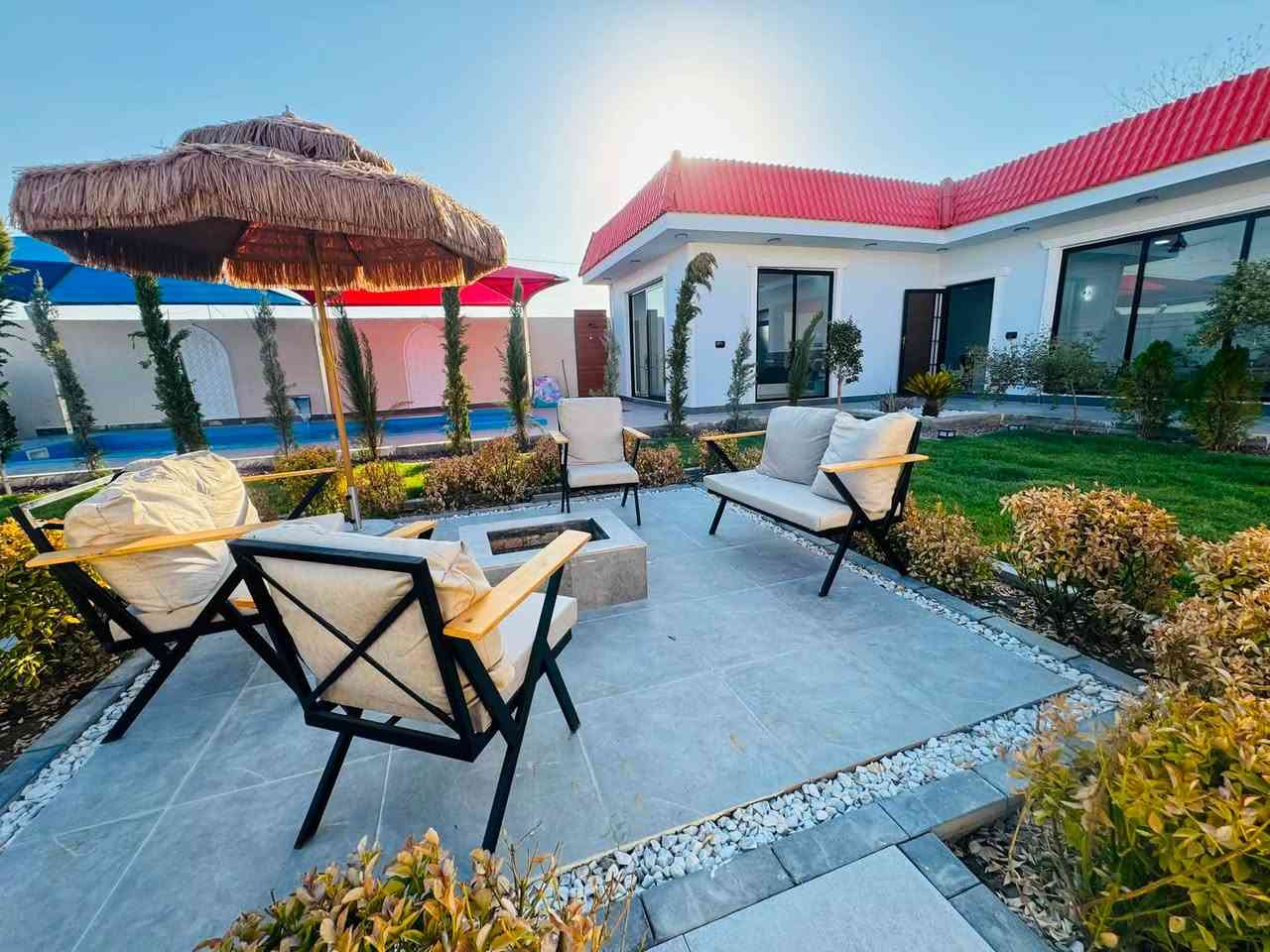 @🏠مزرعـــــــــة للبيــــــــــــع
فـٓــــي آبـــــو غــــــرق شــــــارع مـــــــزارع النخيـــــل قــــــرب (العلويـــــــة شريفــــــة ع) (المنطقـــــــة مــــــــزارع)
_________________
المساحــــــة // 800م #طابـــــو #زراعـــــي #سنــــــد 25
الواجهـــــــــــة // 19م
النـــــــــــــــــــزال// م
_________________
#البنــــــــــــاء:  ⁦  🛡️
#مؤثثـــــــة #بالكامـــــــل #مـــــــــع #طاقــــــــة

🧱🏗️ #البنــــــــــــــاء
غرفـــــــــــة وصالــــــــــة وهـــــــــــول ومطبـــــــــخ ومجمــــــــــع صحيــــــــــات خارجيــــــــــة وگــــــــــراج وحديقــــــــــة
مــــــــــع دار أستراحــــــــــة جانبيـــــــــــة وجلســـــــــة خارجيـــــــــة وباربكيـــــــــو ...
____________________

______________💲
للأستفســـــــار عــــــن السعــــــــر يرجـــــــىٰ تـــــــرگ تعليـــــق (السعــــــــر) #وسيتــــــم #الـــــرد #خــــاص
______________💲

_____________________
#مكتـــــــــب
          🏗️🧱أمــــــــلاك بابــــــــل للعقـــــــار🧱🏗️
#الكائـــــــــن
  شارع_الكرامة_قرب_الضريبة_مقابل_التخطيط_العمراني
***********
        ***********📞☎️📞***********
                    
_____________________________________________
