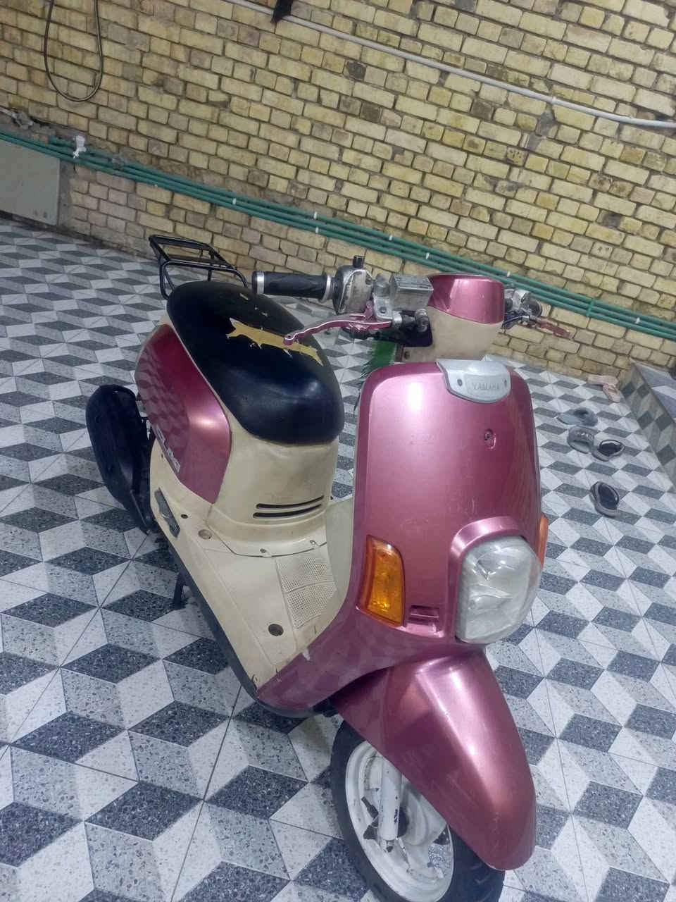 سلام عليكم بوليس للبيع مفتوحه دراجه سلف هندر مكينه خرسه حلوه معدل خير من الله كهربائيات كلها شغاله دبلات شغالات كفرات مختم السعر 450وبيها مجال مكاني التضحية شارع العياده واتساب فقط ***********
