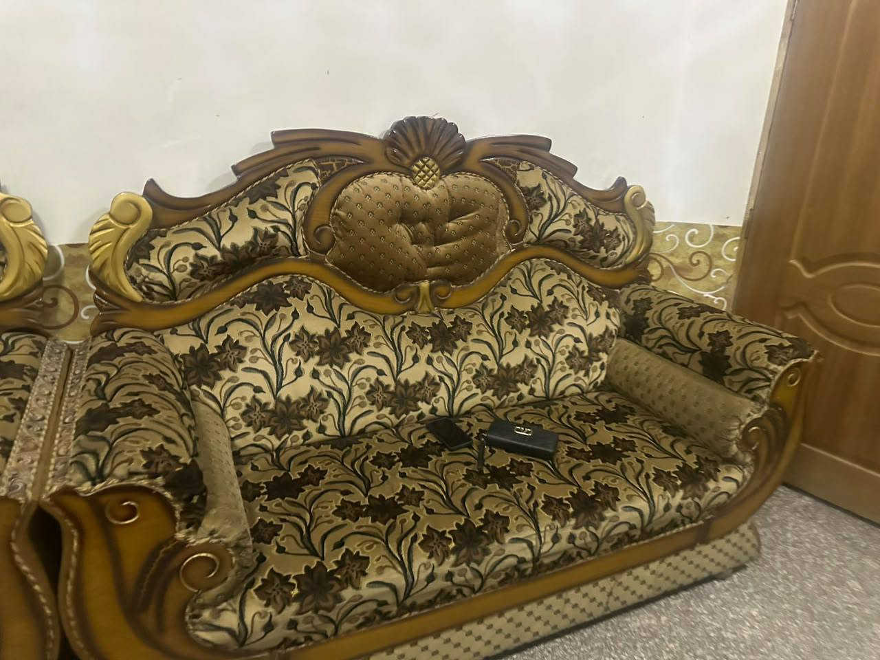 تخم نظيف جدا
‏‪***********‬‏
+964 760 113 5138 واتساب
