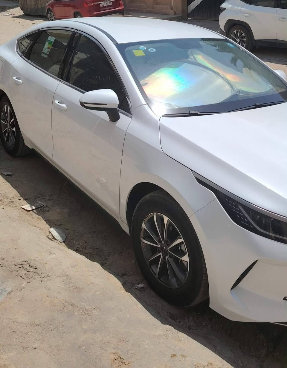 بي واي دي دستروير رقم بغداد ماشيه 9000الكلي كفاله عامه بس طخه بسيطه فوك المازده اصبعين ومصلحه السعر 19وربع قفل مكاني بابل ***********
