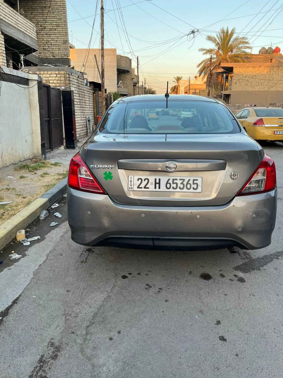 سلام عليكم نيسان سني هندي 2019سيارة حلوة ونضيفة كدامكم تبريد ثلج ولسونار مرفق بلمنشور عراضينهة ب88وبيهة مجال مكلف بلنشر رقم صاحب لسيارة***********
