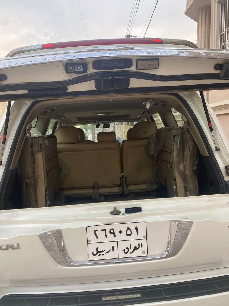 11 ستينه محدثه 15 اربيل مكفوله بس بيها رصعات  بالجاملغ  لأمامي  والخلفي  سعر 280 ورقه وبيه مجال  محرك جديد صار أربع اشهر من شادين مكينه صدر جديد كشنات جدد ماطور بريك جديد 
رقم ***********
