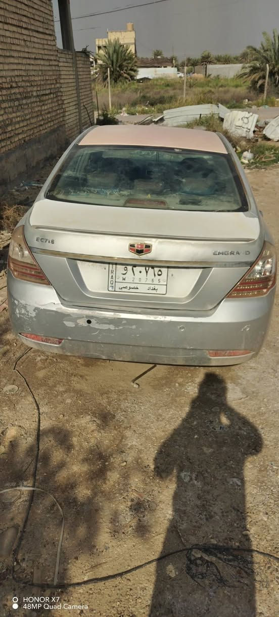 سلام عليكم
جيلي امكراند ٢٠١٢
بدون ضربه بدون صبغ بدون معجون بيهة جراد خفيف سياره بيهة خلل سلكتر مال كير وواكفه ماتشتغل
سعر ٣٥ وبيهة مجال بسيط حك الجيه
مكاني بغداد ابودشير. *********** واتس اب فقط
