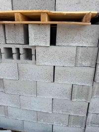 بلوك بحص • ٢٠×٢٠×٤٠ سم • درجة أولى
