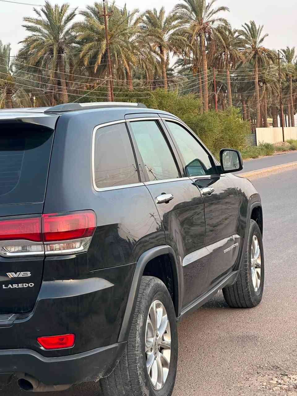 سلام عليكم جيب لاريدو موديل 2014 خليجي فول موصفات لمتت بيها جاملغ وبنيد بدون دواخل السعر من الخير ب160 يرهم مراوس حسب القناعة مكاني بغداد المحمودية هاذ رقمي ***********
