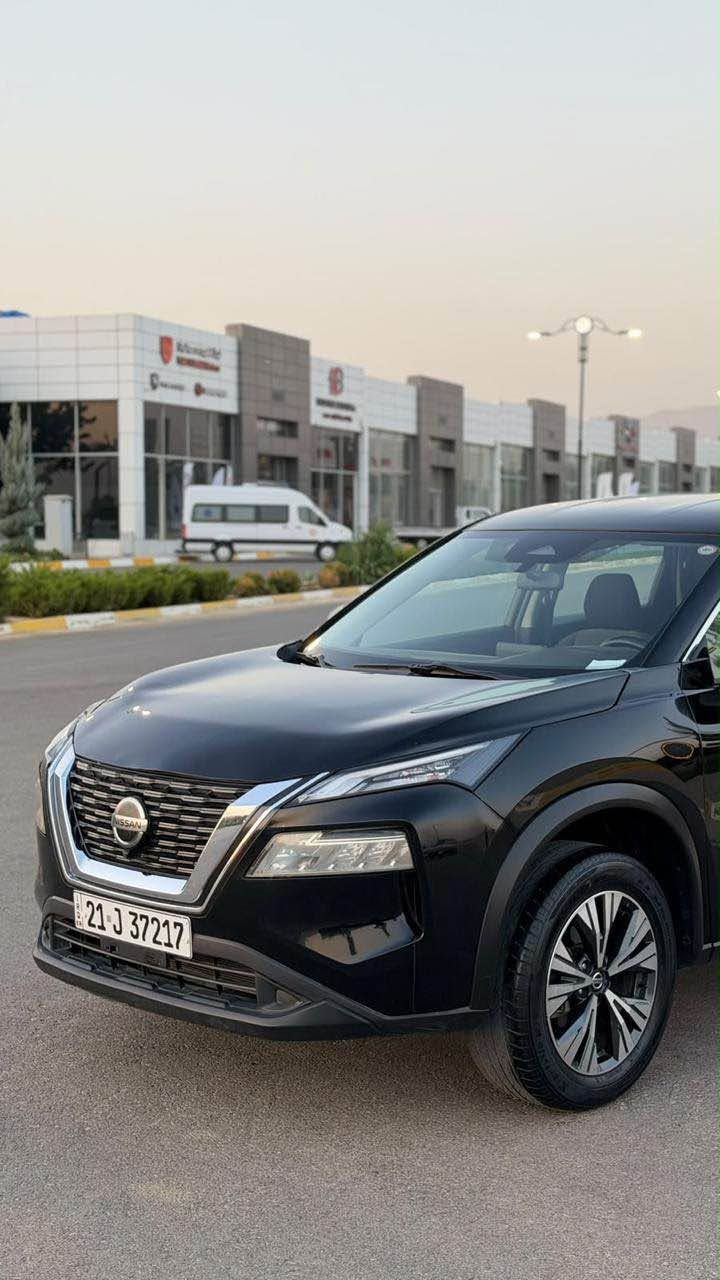 NISSAN ROUGE 2021 SV (4) pston. (AWD)
نيسان ڕۆگ ٤پستۆن ٢٠٢١ 
بەسمە ✅
شەخال✅
٤مۆدلێخورين✅
کوشن کارەبا✅
تەحکومات سەرسوکان✅
گێڕماوس✅
رادار خەتيجادە✅
لايت ليدو زينۆن✅
تەنها يەک پەلە بۆياخي هەيە 
سەيارەيکي بيمەسرەفو نمونيە  هەمو گياني بەشەرتي فەحسو تراي 
سلێماني
نرخ ١٧٠
*********** السليمانية, العراق
