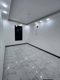 اي واحد يريد يصبغ غرفه صارت ب 50 الف فقط للغرفه الواحده 07723875298
