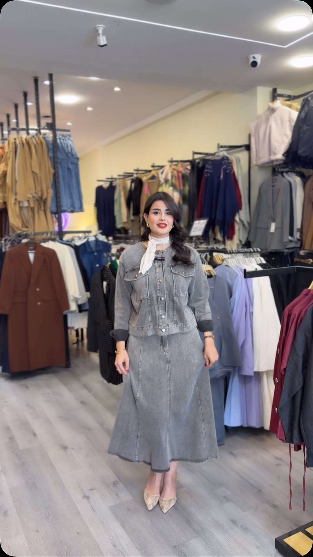 سوت جنز • مقاسات S-M-L-XL • العامرية شارع العسل