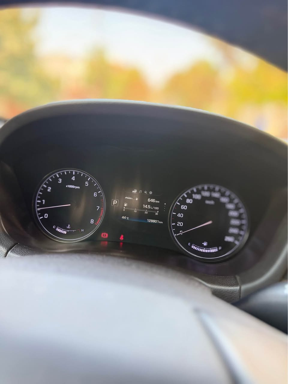 🚗 للبيع: جينيسيس G80 موديل 2015
 المواصفات: خليجي، المواصفات المعروفة 
الحالة الميكانيكية: الكير والمحرك شرط، بحالة ممتازة جداً ولم يتم فتحهما نهائياً.
 البدنة (الهيكل): خالية من الصبغ تماماً، فقط تعديل بارد في أماكن قليلة جداً بدون أي صبغ.
 السنوية والهزة: سنوية جديدة، وهزّة جديدة وجاهزة للتحويل.
 الملكية: السيارة باسمي مباشرة، صارلها 4 سنوات عندي، والحمد لله ما تحتاج إلا بنزين وتهن (صيانة دورية).
رقم اربيل
 السعر: 185 ورقة ($18,500) وقابلة للتفاوض بشيء معقول.
 التواجد (العنوان): كركوك.
 رقم الهاتف: *********** مايعجبك اعبر منشور بصلاة على محمد وال محمد كركوك, العراق
