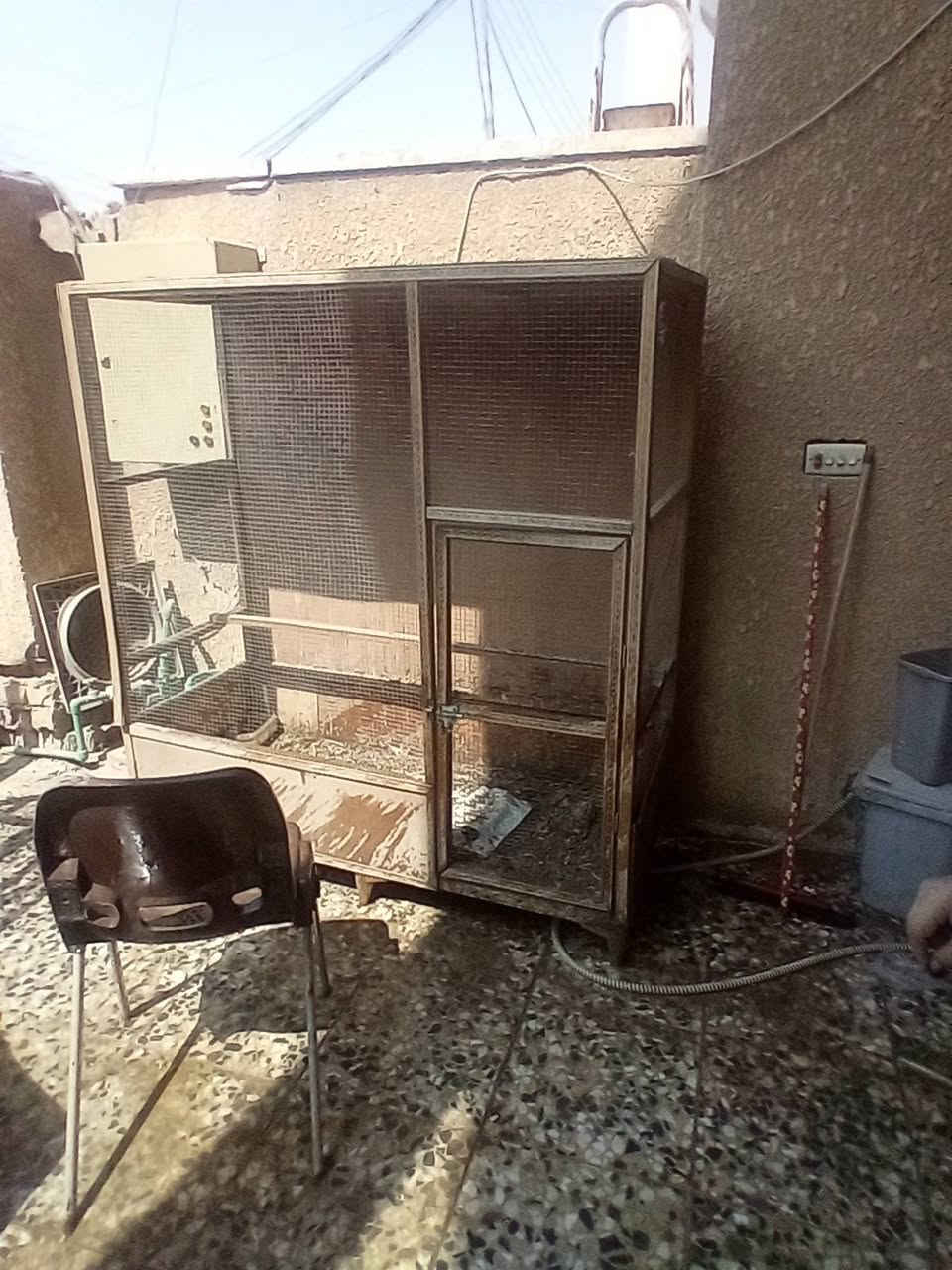 اقفاص عدد اثنين للبيع بسعر مناسب جدا  العنوان الدوره كفاءات الصحه ***********

