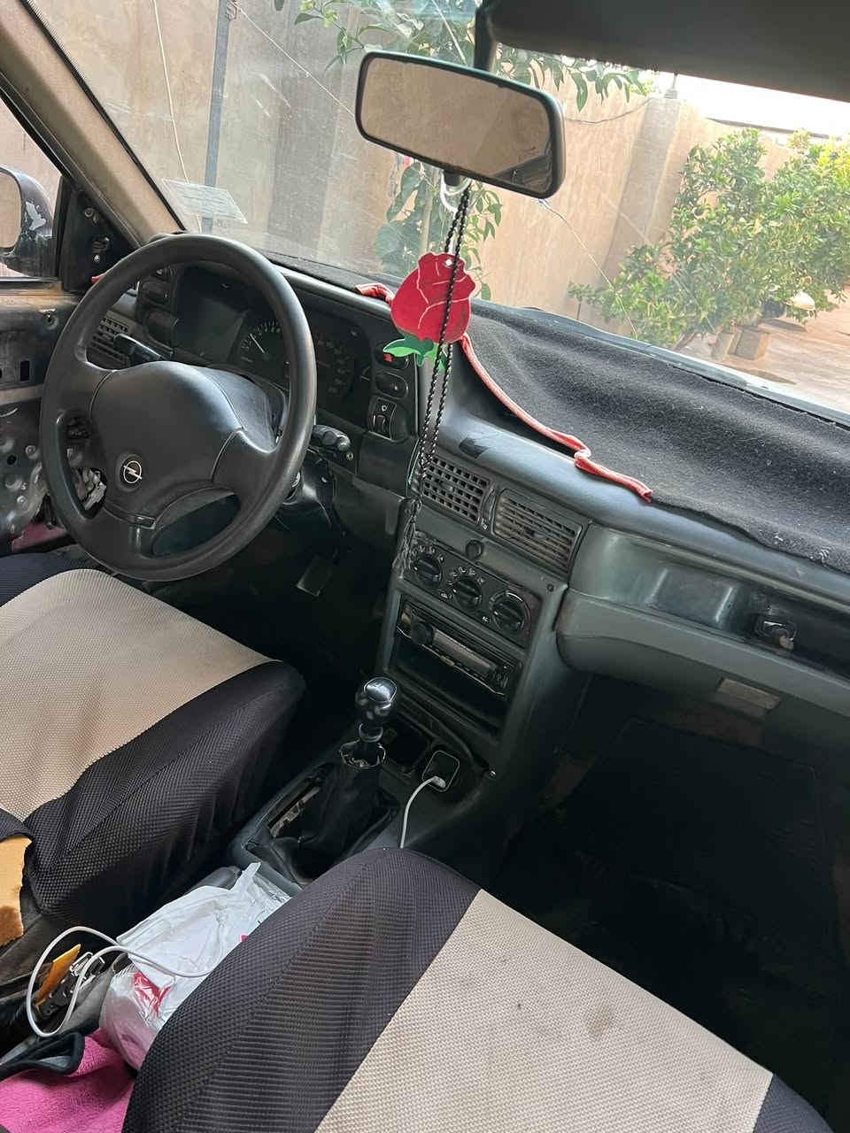 السلام عليكم للبيع دايو سلو كير ومحرك شرط
رقم صلاح الدين تحويل يمتا ميعجبك
سنويه عضم عاج
صدر خلفي امامي ماكلك شرط نص ونص 
بدون خياس 
محرك 16
لاصرف ولابخار

مكان تكريت
ويرهم مراوس حسب القناعه 
وذا اكو وبتره ونرهم عله فرق هم يرهم 

***********
