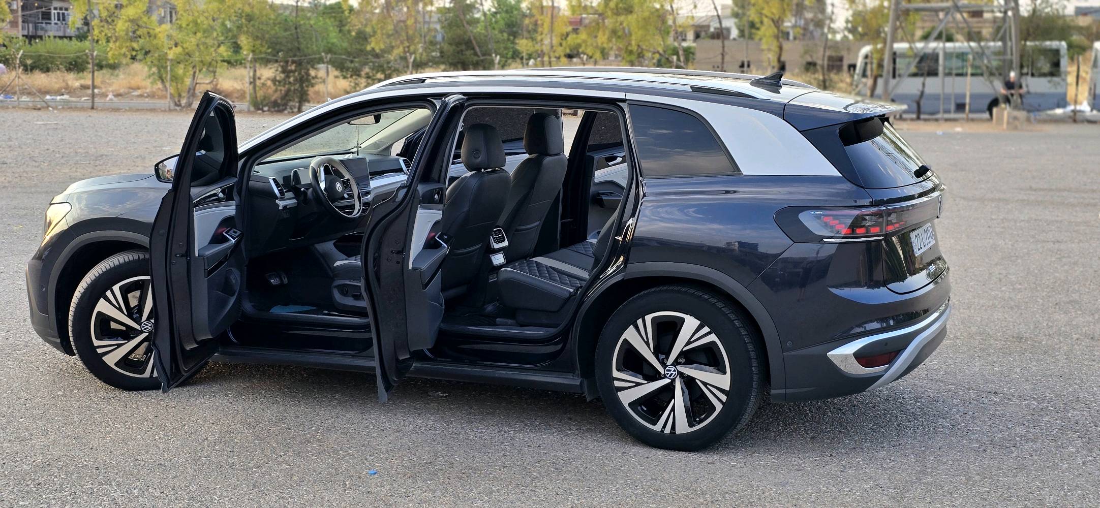 فولكس فاكن Volkswagen ID.6 Crozz Pro موديل 2022
محرك كهربائي بالكامل
العزم 310 نيوتن متر
دفع خلفي RWD
بطارية 84.8 kWh
مدى قيادة يصل إلى 600 كم
💎ــسعر✅:: الــرد تلقائــي📮
شاشة حديثة ونظام تقني متطور
سقف بانورامي
كامرة 360 درجة
بصمة وتشغيل Push Start
مصابيح LED
حساسات ركن
شحن سريع
سيارة عائلية مريحة ومناسبة 
للاستخدام اليومي والسفر
ارقام التواصل::   ***********
#Volkswagen
#فولكسواكن
#فولكسواجن
#id6
#معارض_اربيل
#معارض _العراق
#اربيل
#العراق
#معرض
#سيارات_كهربائية