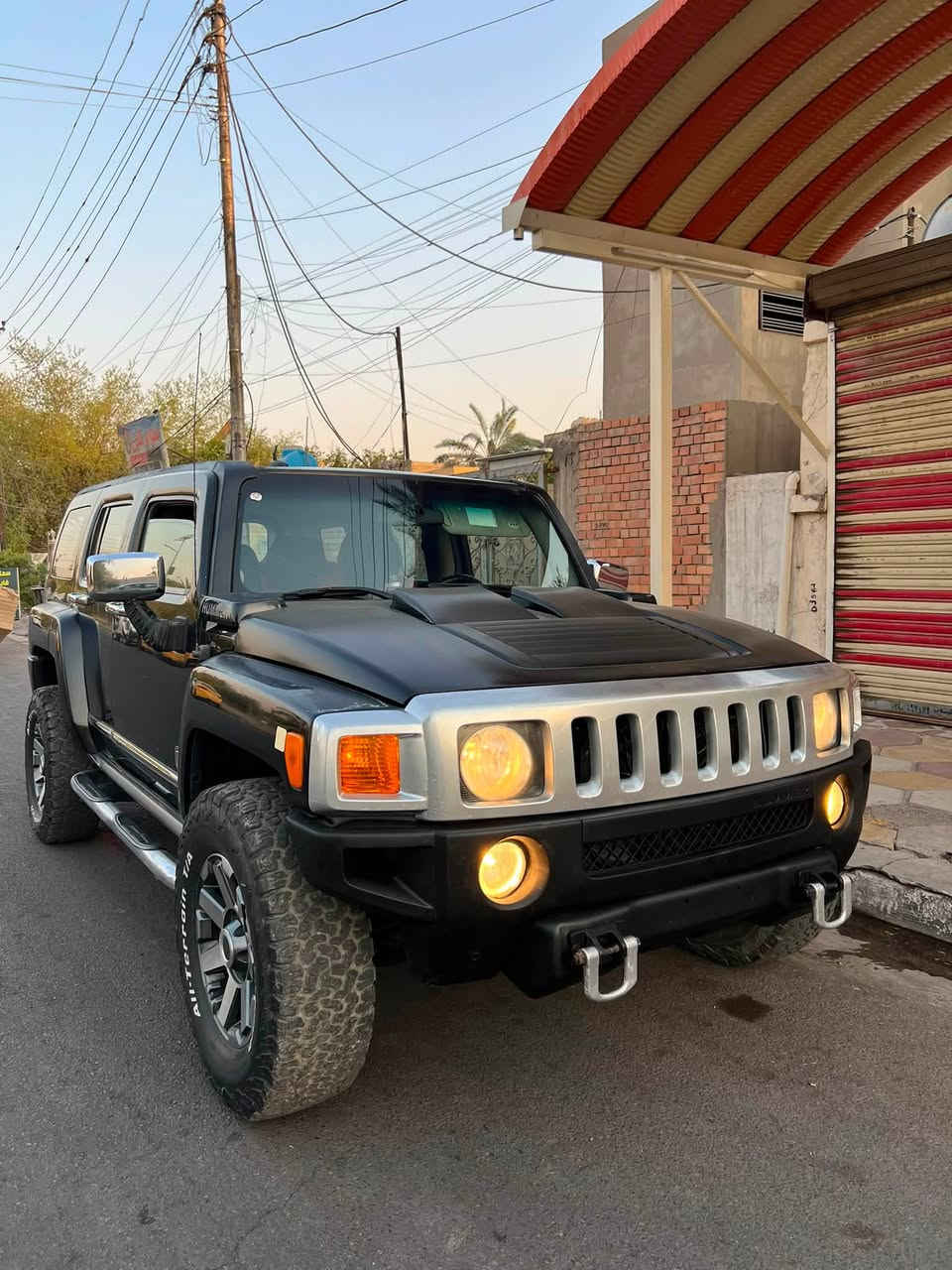 من رخصة الادمن
السلام عليكم ورحمة الله 

همر أچ 3 | Hummer h3

وارد امريكي لون اسود رقم بغداد بأسمي سنوية مساقطة 

كير محرك بلاد خير من الله مروحة كهرباء ⚡️ 

فول مواصفات سلايد روف كشنات كهرباء شاشة ودمام خلفي تبريد شغال 🩵

سيارة جاهزة والحمدلله 

السعر 88$ ورقة

التواصل 
***********
