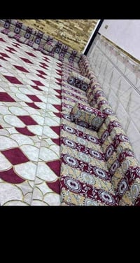 ديوان أرضي • جديد • ٦ مخدات