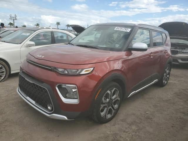 kia Soul 2022 (كيا صول 2022) 🚗✨
التقرير: كلين تايتل Clean Title  
 المسافة المقطوعة: 41,000 ميل
 السعر المطلوب: 175 ورقة (17,500$) 💵
 المكان: ديالى 📍
 للتواصل: *********** 📱
أبرز المواصفات:
 محرك 4 سلندر 2.0L قوي واقتصادي جداً بالبنزين
 فئة X-Line بخطوط وسقف أسود (Dual Tone)  
 شاشة لمس تدعم Apple CarPlay و Android Auto
 كاميرا خلفية ورادار تنبيه الاصطدام
 نظام الحفاظ على المسار (Lane Keep Assist)
 ويل كورم سبورت حجم كبير  
 تحكم ستيرن فول وتثبيت سرعة (Cruise Control)
 وضعيات قيادة متعددة (Drive Modes)

