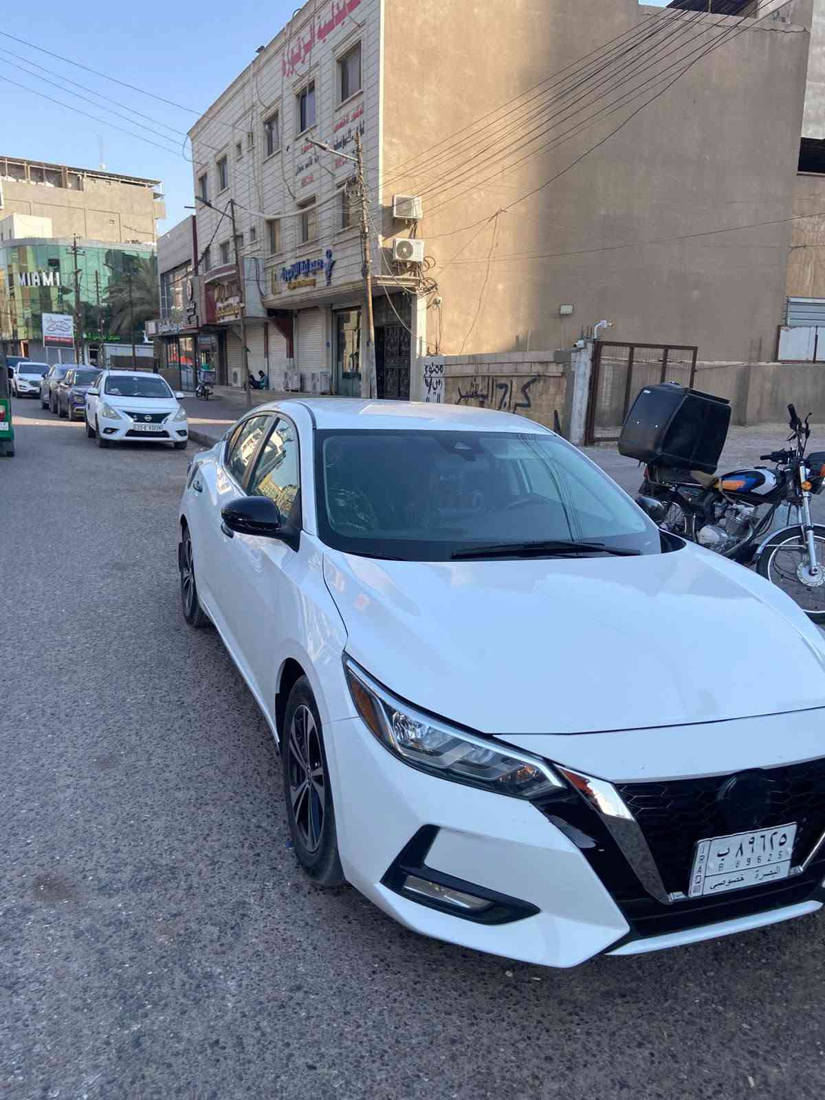 سلام عليكم
نسيان سنترا 2022 امريكي حادث فقط بنيد كما موضح بلصوره  رقم معوقين بعد سنه وتسجل حره  بيها شبر بي دي ار بلباب خلف السايق وشبر بارد بل صندوق باقي السياره كفاله  
مواصفات بصمه تحديد مسار قفل سرعه رادارات امامي خلفي حساسات خلفي شاشه لكزز السعر 138 وبيهاا مجال بسيط الرقم 
***********
