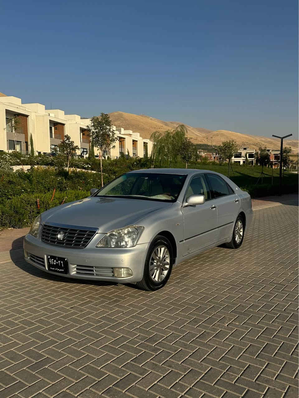 🚗 توێتا کراون شاهینە 2007 بەحری. موسس– بۆ فرۆشتن

🔹 مۆدێل: 2007
🔹 گێڕ گەورە، مەکینە بچووک
🔹ناو  زەرد
🔹 ساجی مەلەکی
🔹 کۆدکراوە
🔹 لایتی ناوچەی کوێر
🔹 بەسمە ڕەساسی
🔹 بلوتوزی بێلاد
🔹 پەردەی دواوە
🔹 تەبریدی سارد و گەرم، لە جێی خۆی
🔹 جامی پێش و دوا هەڵگیراوە، درزی نییە
🔹 گاعی قاڵبی بۆ دانراوە
🔹 تاقمی پێشی کامل تازە داگیراوە
🔹 ویلی نەوتی بێلاد

✅ کامڵ مەسرەف کراوە
✅ سەیارەی مەعرەز نییە
✅ سەیارەی ماڵی خۆمە
✅ نوێکە دەرزی دەعم و لێدان نییە
✅ تەنیا سەقف بۆیاخی ئەوروپایە
⚠️ بە شەرتی ئەوەی نوێکە دەرزی شوختیشی نەبێت سەقفی  و حیزام نەبێت.

💰 نرخ: 65$ مەجال

***********
*********** السليمانية, العراق
