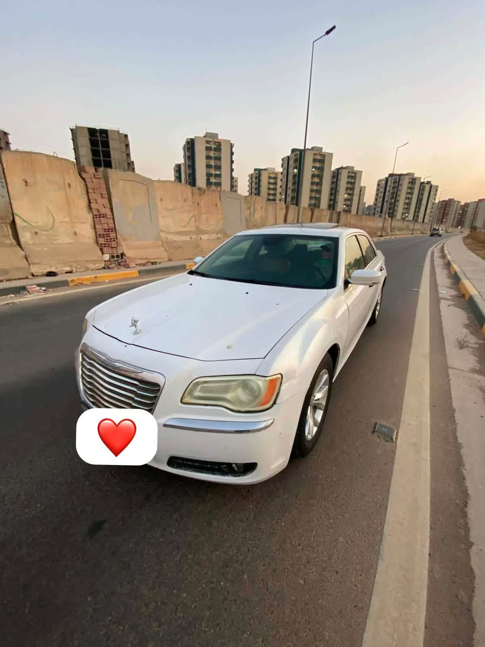 سلام وعليكم 
كلايسر اوبما 
للبيع 2014
السياره فول موصفات 
بنورما بصمه رادرات السياره 
كفاله كير ومكينه 
الرقم ***********
