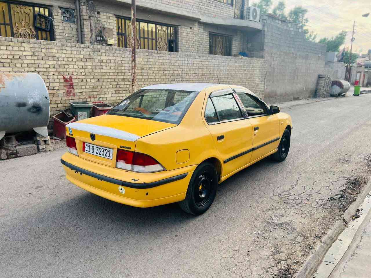 سلام عليكم للبيع سمند موديل 2011رقم بغداد انكليزي تحويل مباشر سياره خير من الله مابيهه كل نقص جديده كير مكينه جدد مكان السياره بغداد السعر 29$الاستفسار ***********
