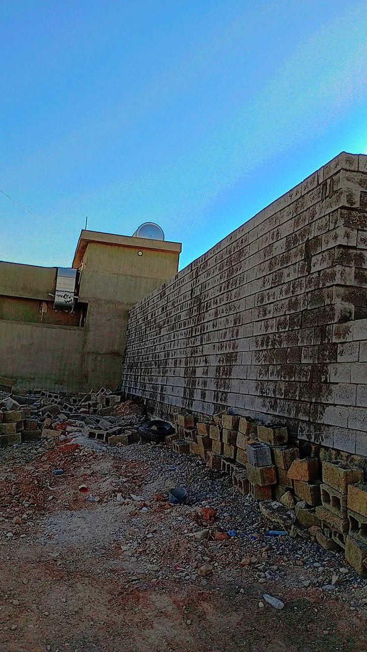 اسطه بناء متفرغ حالين شغل هندسي وزن صونده ***********

