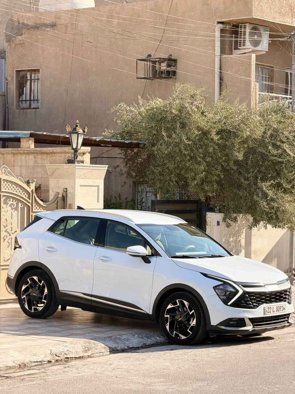 مكلف بلنشر 💡

سبورتج 25 خليجي 

فول مواصفات عدا بنوراما والجلد
السعر  198 ورقة وبيها مجال مرقمة اربيل تحويل ثاني يوم

المواصفات …
✅ نقطة عمياء
✅تشغيل بصمة 
✅ تشغيل عن بعد
✅كرسي كهرباء
✅جنطة كهرباء
✅سايدبريك دكمة 
✅شفتات كير سبورت بالستيرن
✅محرك سعة 2000 سي سي
✅شاشة تعمل بنظام بلي كار نفيكيشن  
✅ويل حجم 19
✅الشباك الامامي بلاك بيانو 
✅حساسات امامي خلفي 
✅كامرة دوارة
✅اوتو هولد 
✅درايف مود
✅مانع انحدار
✅مانع انزلاق
✅ تحكمات الستيرن جهتين
✅ شفتات كير بالستيرن  
✅شحن وايرليس 
✅المري الجانبية طي وفتح كهرباء 
✅مع اشارة جانبية بالمراة
✅لايت زنون عالي ناصي 
✅لد ليزري امامي نهاري
✅بك لايت لد 

سيارة مكفولة من كلشي عدا السونار + مبدل راجز 

هـ ***********
هـ***********

مكانها  بغداد حي القاهرة
