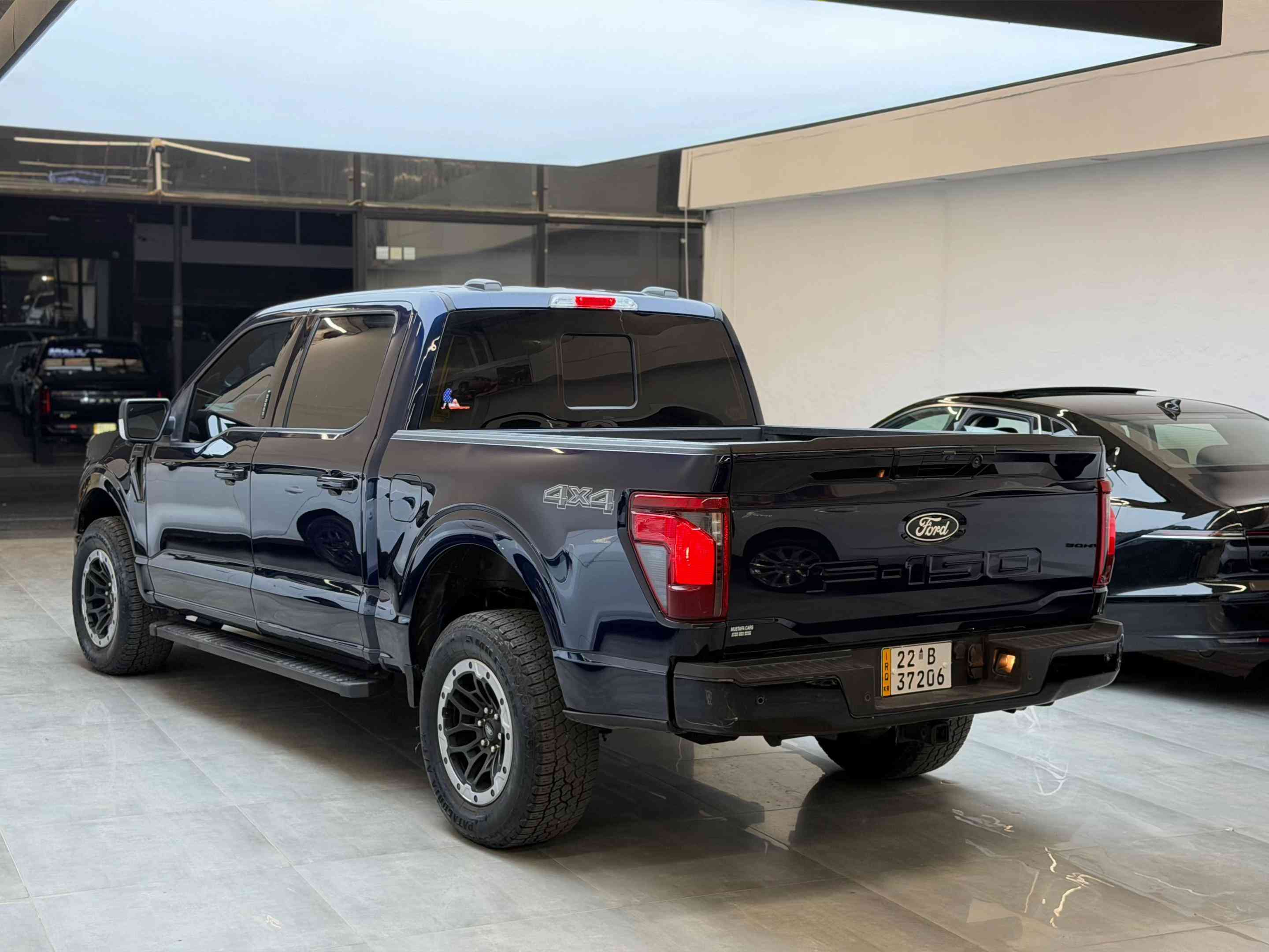#فورد_f150  الفخمة #موديل_2024  هايبرد 🔋🔋⚡️ بانزين  عداد المسافة: 16 الف مايل mi  #الموصفات XLT BLOCK كير طرح شاشة كبير  محرك V6 3.5 هايبرد  بدي قصير باب طويل المرغوب  كتاب تضليل جديد رسمي / مغلف كامل BBF اصلي السيارا  المعرفة السعر اكتب في تعليق ( 24 ) سوف يتم الرد عليك مباشر  رقم شاصي 1FTFW3LDORFB13918 حادث بصيط : جملغ + باب فقط  ( بجم كبس )  مراوس وشراء سيارات شمالية فقط  اتصل *********** اتصل *********** #مكان_اربيل خلف شركة ازدي شارع ١٠٠ متر #مصطفی_كارس 📍

نص مكتوب في الصور:
- 2024 Ford F150 Xlt 1FTFW3LD0RFB13918 from the USA