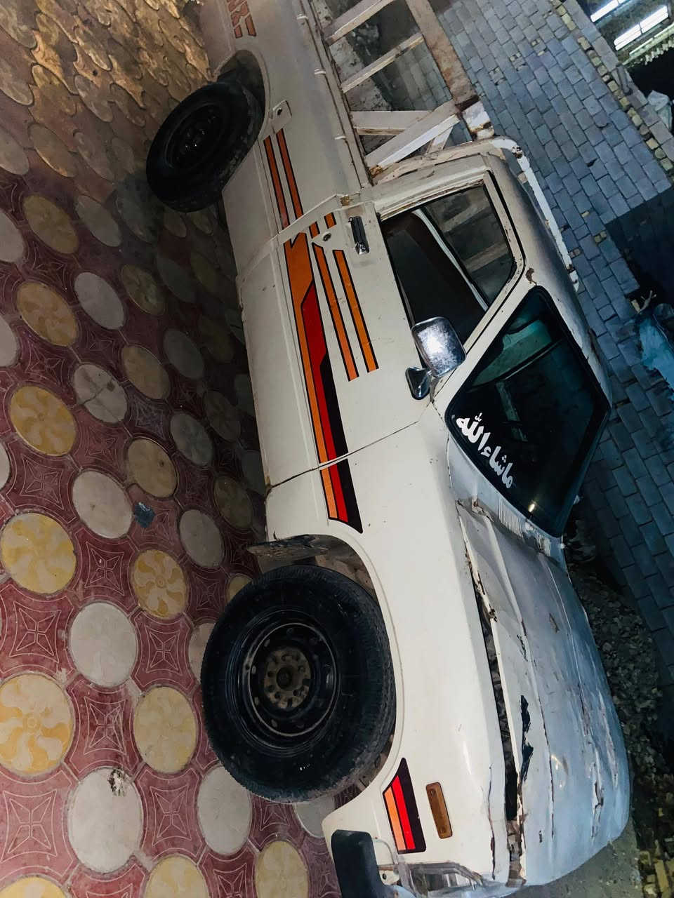 سلام عليكم سياره بيكم 1982 سعر 30 رقم الهاتف ***********
