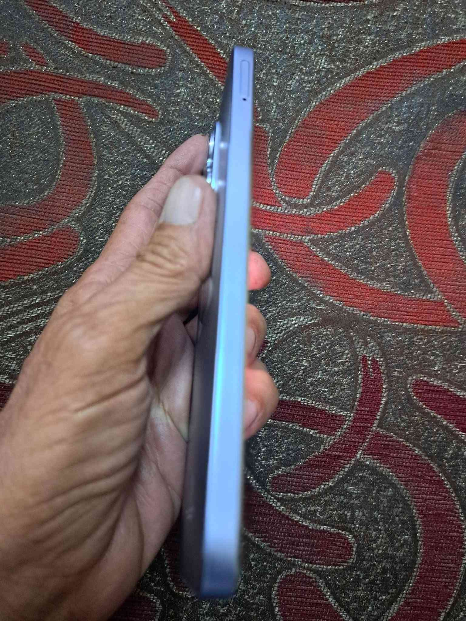 هونر X8b • ذاكرة ٥١٢ • ضمان سنة