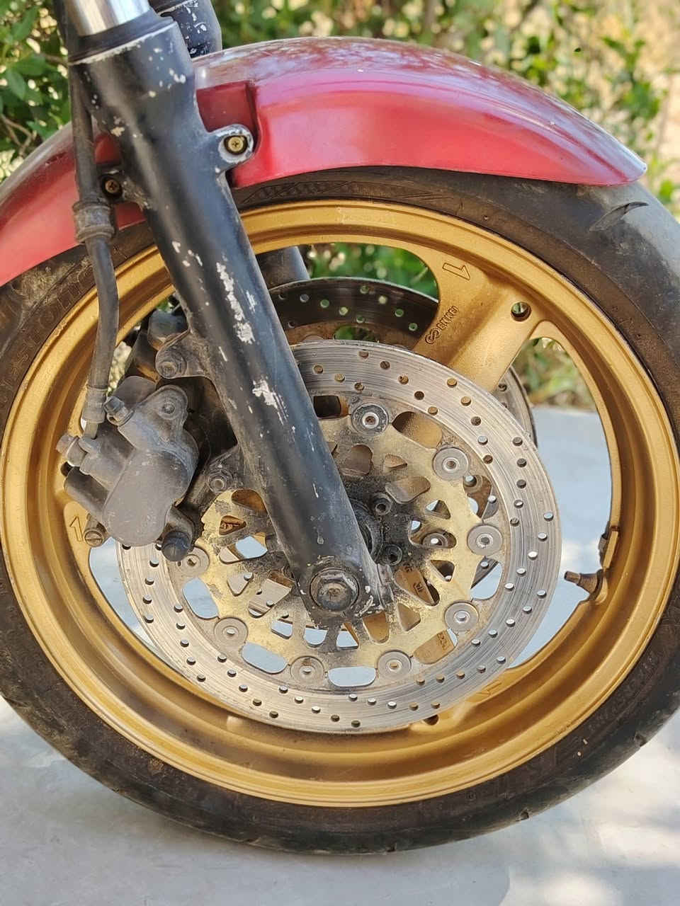 السلام عليكم سيبي للبيع اوراق بيها دراجه نكره سلف بكل وقت بيها نقوصات بسيطه السعر 850 وبيها مجال بسيط للشراي مكان بغداد الحسينيه 
***********
