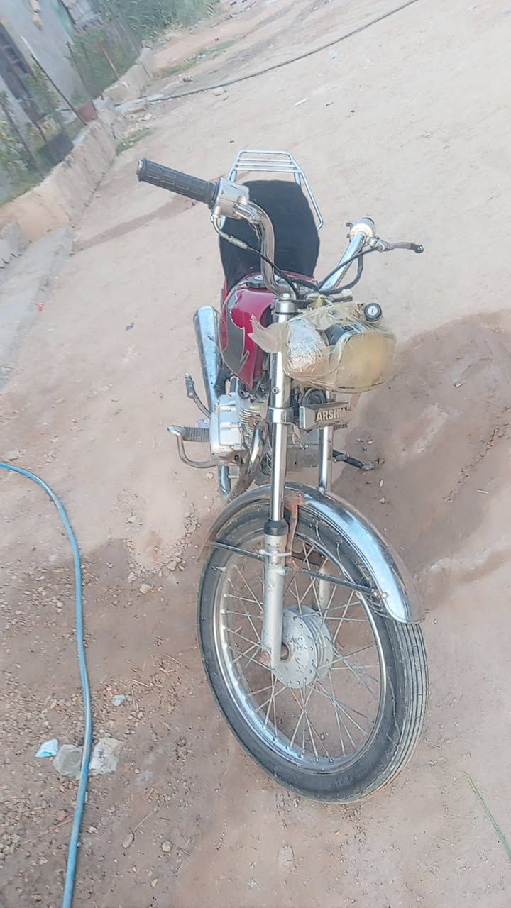 سلام عليكم دراجه 4كير كلك للبيع

مكان كربلاء سعر 225دراجه حلوهه ونضيفه

***********📞
