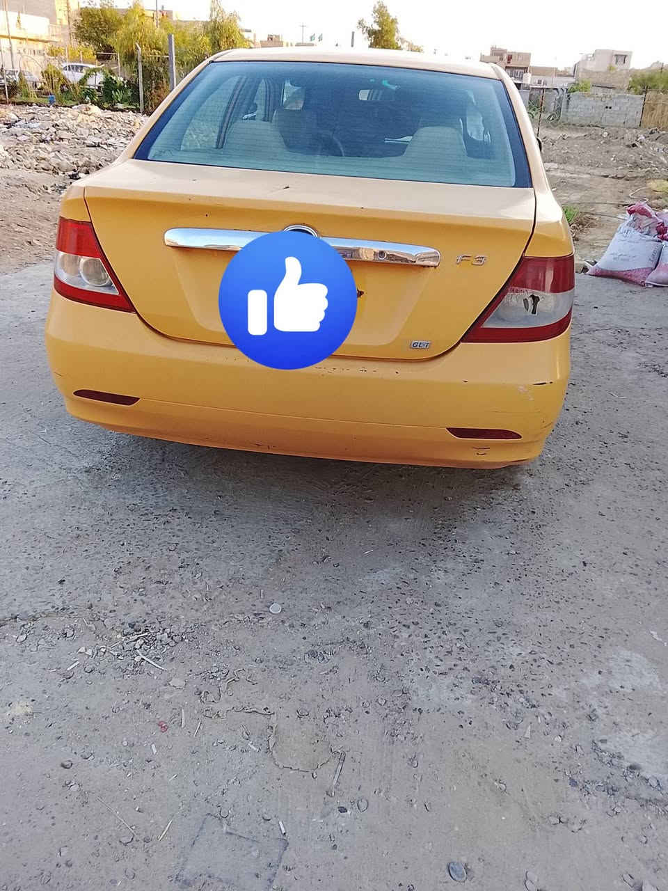 السلام عليكم سياره للبيع بي واي دي اف ثري محرك كير نظيفات سياره بيها صبغ ومعجون قليل رقم ميسان سنويه ل27 السعر 33 للاتصال على الرقم ***********
