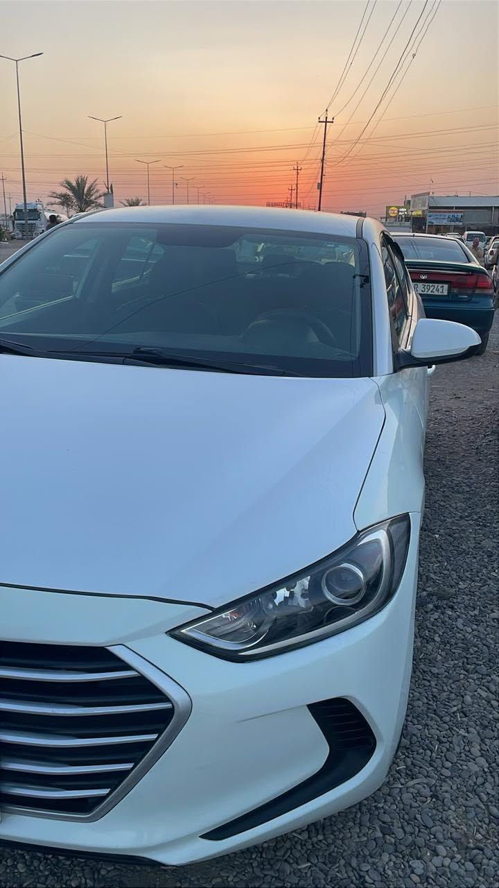 للبيع Hyundai Elantra 2018 🤍

✨ نظافة استثنائية — مال بيت
🔹 موديل 2018
🔹 لون أبيض
🔹 محرك 2000 DOHC
🔹 كير AT
🔹 السيارة نظيفة جدًا جدًا ومرتبة
🔹 استخدام شخصي ومحافظ عليها
هذا الشاصي 5NPD84LFXJH343839 
ضرر سطحي بيها باب سايق و جاملغ صبغ 
✅بدون دواخل 
✅بدون ايرباك
📍 الموقع: الحمدانية

💰 السعر: 115$ و بيها مجال بسيط
السيارة مثل ما مبينة بالصور، النظافة تحچي عن نفسها.

للتواصل :***********
