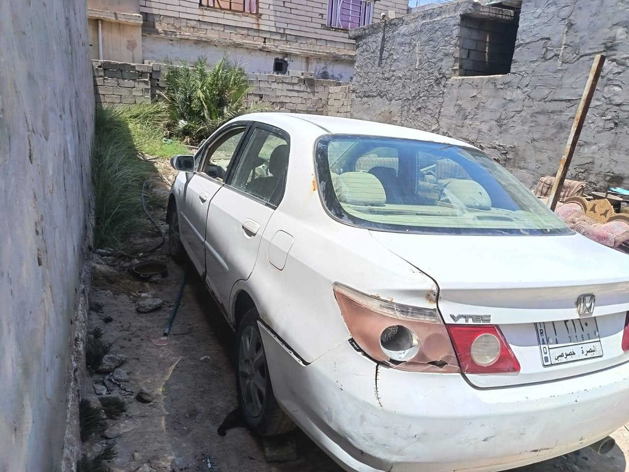 @هوندة سيفيك مديل 2008 كاطعة نار او تفاصيلهة بل صورة غرفتهة جديدة سيارة ما ماشية هواي سسعر 20$ رقمهة بصرة تحويل مباشر عليهة غرامة 💯 الف تنزل من السعر متواجد خاص رقمي ***********
