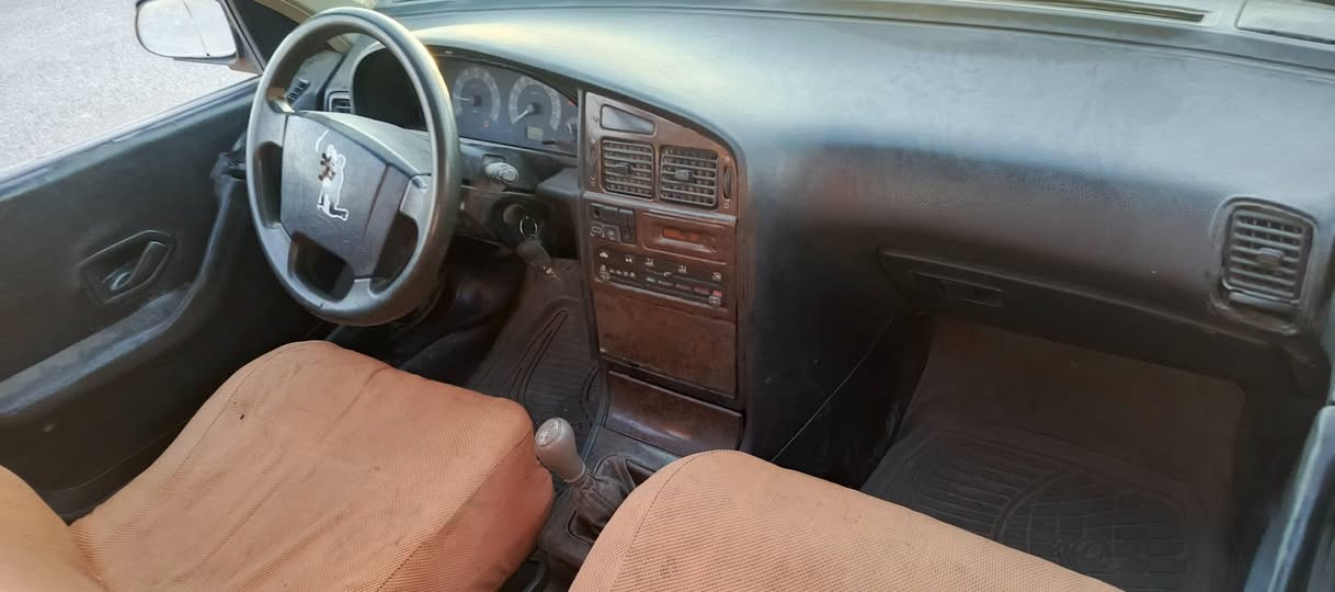 بيجو بارص رقم بغداد سنويه عاج جامات كهربائي لايتات زينون دواخل لوك شرط كير محرك موديل 10السعر12عنوان كركوك هاتف ***********
