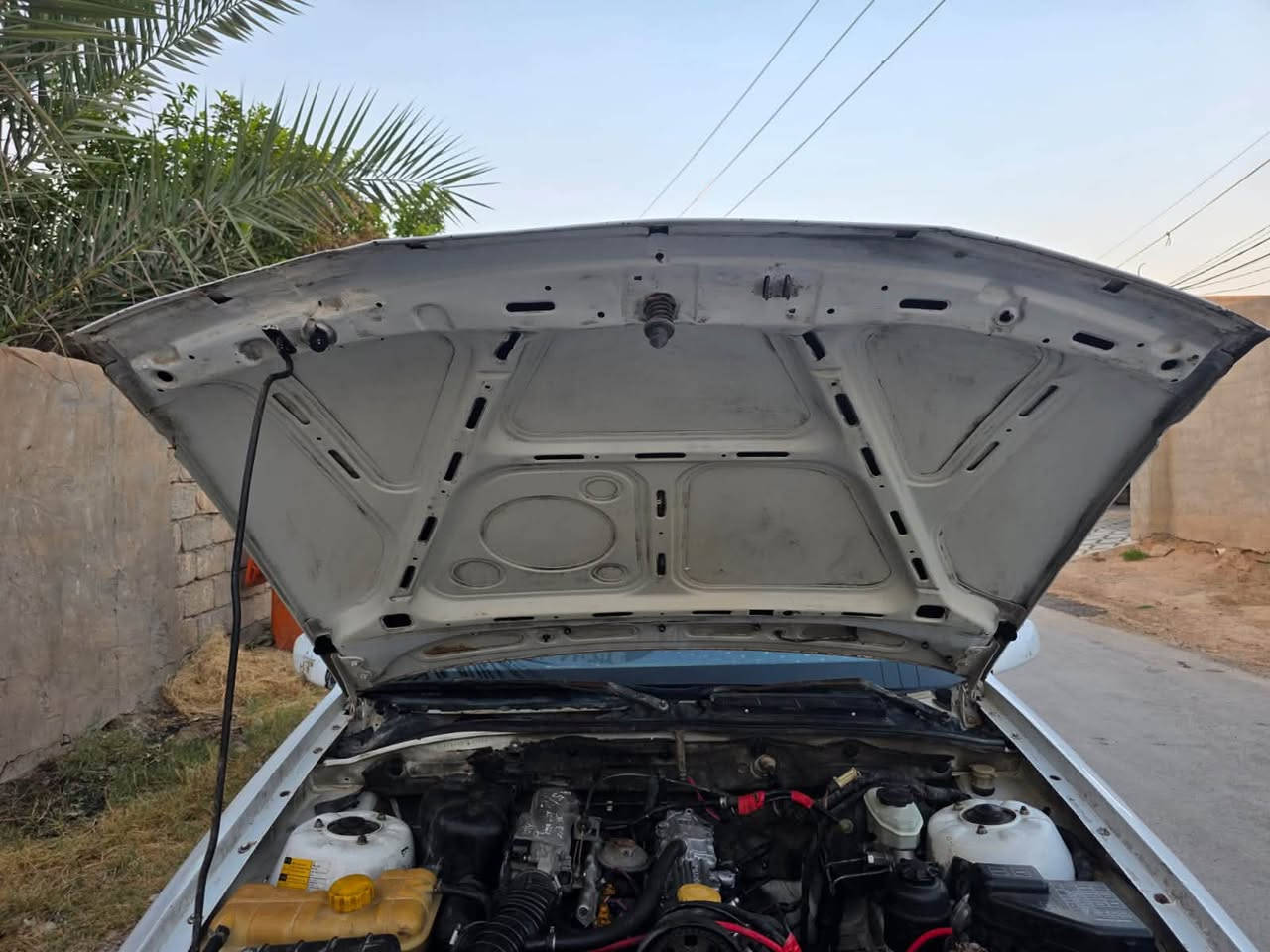السلام عليكم
دايو  برنس موديل  95 رقم دولي 
سنويه جديده  لل 31
سيارة  جاهزه كير اوتوماتيك محرك 
لا تنقيص ولا تبخير 
مكاني  صلاح الدين  الضلوعيه 
السعر  22 وبيها مجال 
إستفسار 
***********
