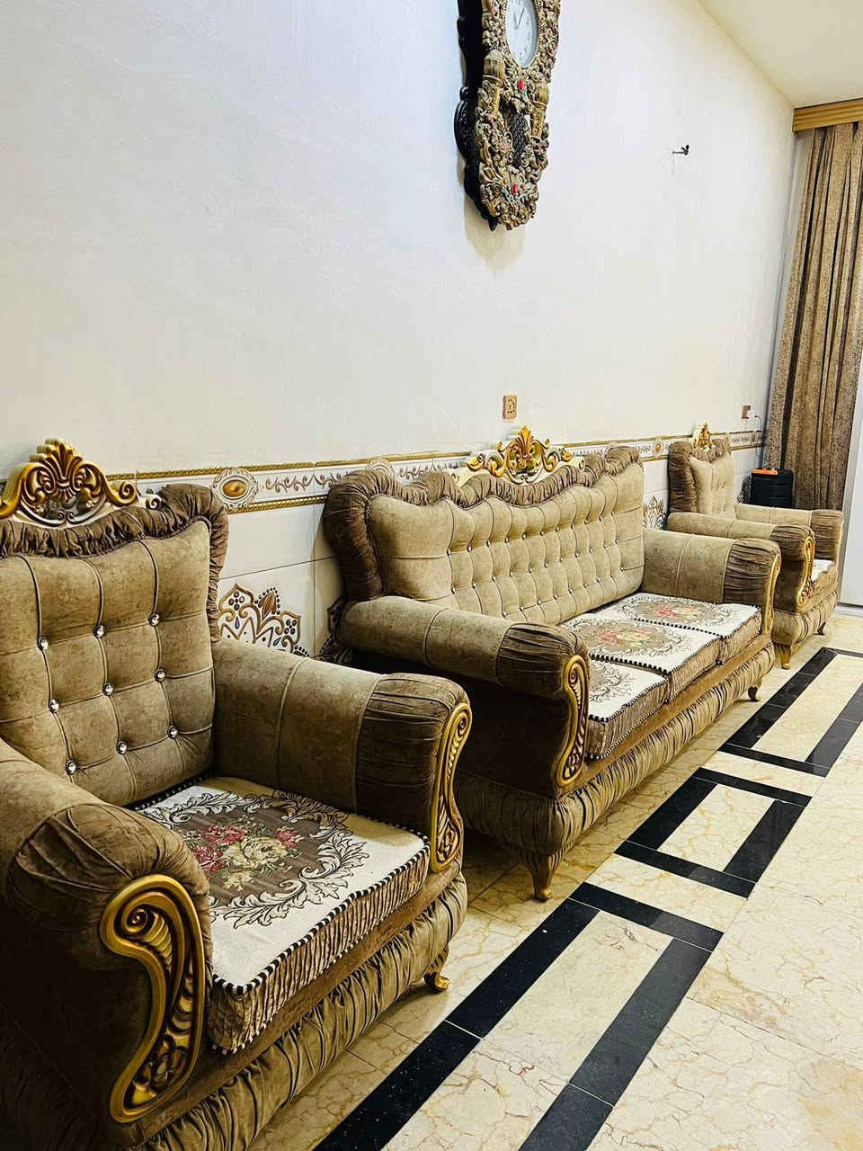 كنب • نضيف • الشعب