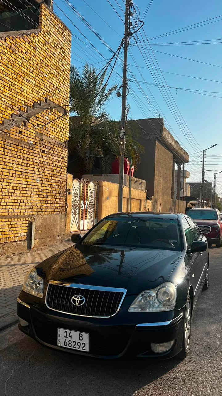 TOYOTA CROWN MAJESTA

للبيع تيوتا ماجستا.

رقم بصره مزاد شرط المداور ثاني يوم

السياره فول مواصفات 5 دكم
  
✅ محركها V8 الحجم 4300.

✅ كشنات جلدvip تتفئة ومساج  

✅ تبريد امامي خلفي3قطع.✅

✅ 3قطع بردات خلفيه.

✅ اربع كشنات كهرباء.

✅ 3برده خلفيه وجانبيه كهرباء اصليه.

✅ 5بصمات ابواب+بصمة تشغيل+ صندوك شفط 

✅ كشنات خزن ميموري.

✅ كامره خلفيه 

✅ ثلاجة

✅ مري ترحيب عند الاقتراب.

✅ ستيرن كهربائي

✅ مري كهرباء.
{لون نيلي}
✅ تحكم ستيرن+كروز تثبيت سرعه.

✅ جنطه جكات كهرباء شفط.

✅ سياره مال جناي 
:مشط ايسر بلاد
سيارة اي بي اس مامحور
 وباقي المواصفات المعروفه لل5دكم.

والسياره جاهزه على اخر حبايه.

العنوان البصرة زبير
***********

السعر160وبيهة مجال
