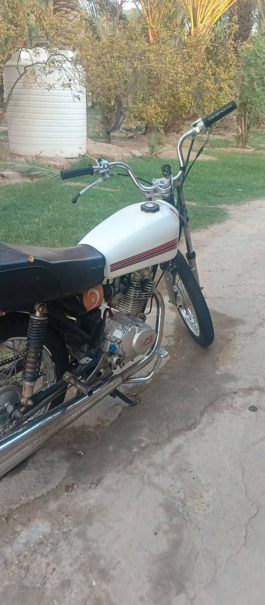 درجه اربعه كير رابيدو موديل 22 ما مفتوحه فقط ولفات  نضيفه شوفت عينك اوراق أصولي السعر 450 وبيه مجال حك الجيه عنوان الديوانية قضاء عفك رقمي ***********
