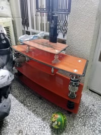 الحريه الثالثه • ١٥ • طاولة