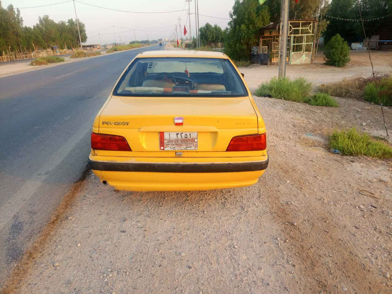 السلام عليكم بيجو بارص مويل 2011  
  سياره خير من الله كير مكينه  سياره جاهزه سياره احلى من الصوره السعر 15وبيها مجال حك الجيه المكان مكان ديوانيه  قضاء غماس  للاستفسار الاتصال ***********
