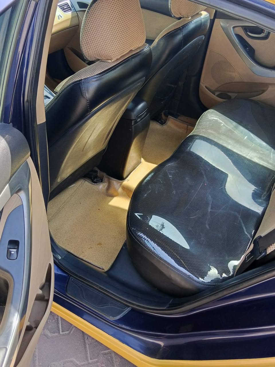 سلام عليكم الانترا موديل 13 امريكي مكينه 1800 دوش كير مكينه تبريد تتفة صدر جددد مكينه ممفتوح ولا كير سفاري دوشمه سياره صبغه اولى جديده كلش نظيفه تخم تاير جديد رقم بغداد مشروع وطني مصفره هيه وغرامات سياره مكفوله لغد شاصي تكم قماره حوض سياره أحله من لصور ليبل واحد بدون تبديل سياره جاهزة المكان الكرخ عطيفيه قرب جامع براثا السعر 100 وبيها مجال وكلشي اكو بسوك سياره جديده الرقم *********** ولحد يعلق ويكسر بحلال لعالم
