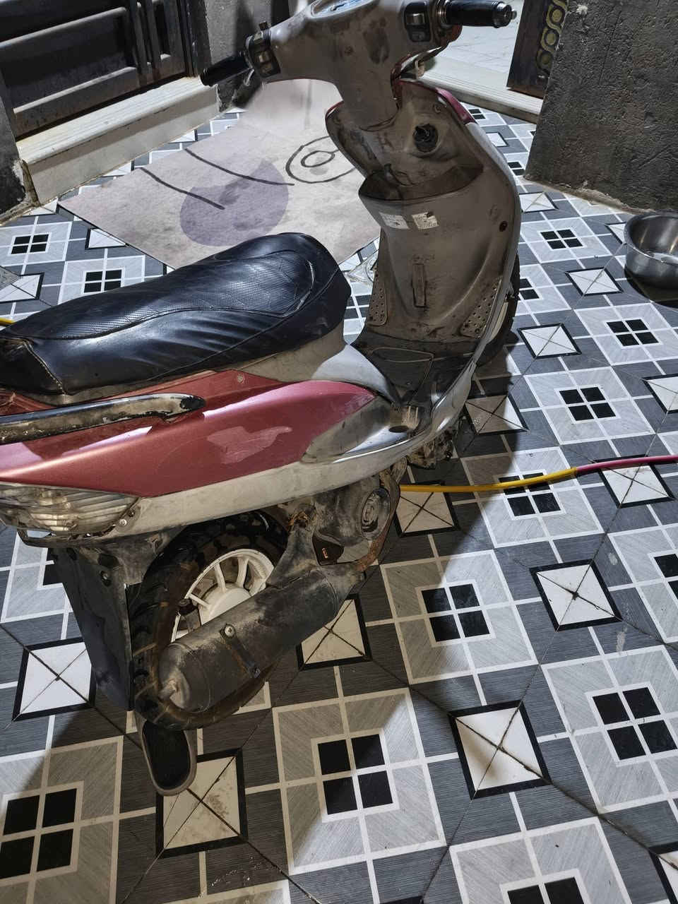 دراجه ماكس للبيع
عوزها نواقص بسيطة 
***********
