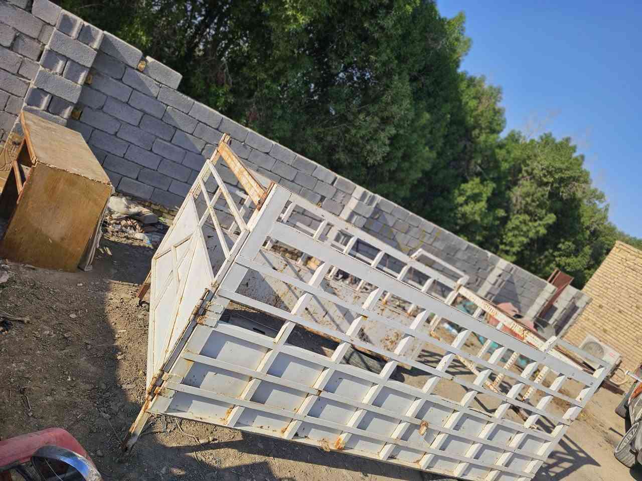 السلام عليكم محجر فحل للبيع محجر نظيف السعر 400 الشراي يتصل ***********
