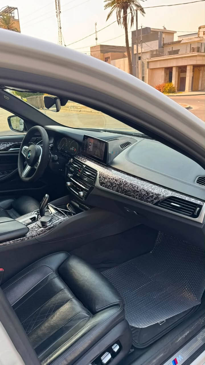 كلين تايتل 540i 2019

دفع خلفي
ماشيه ٦٦ الف ميل
فول مواصفات
كشنات تدفئه وتبريد ومساج
خمس بردات
داتا شو
بيبان شفط
كشنات ٧٠٠ الكبار
وباقي المواصفات المعروفه
عليها برمجه بوبكورن يم منتظر اوتو وكل سيرفسها وصيانتها يم منتظر اوتو

***********
