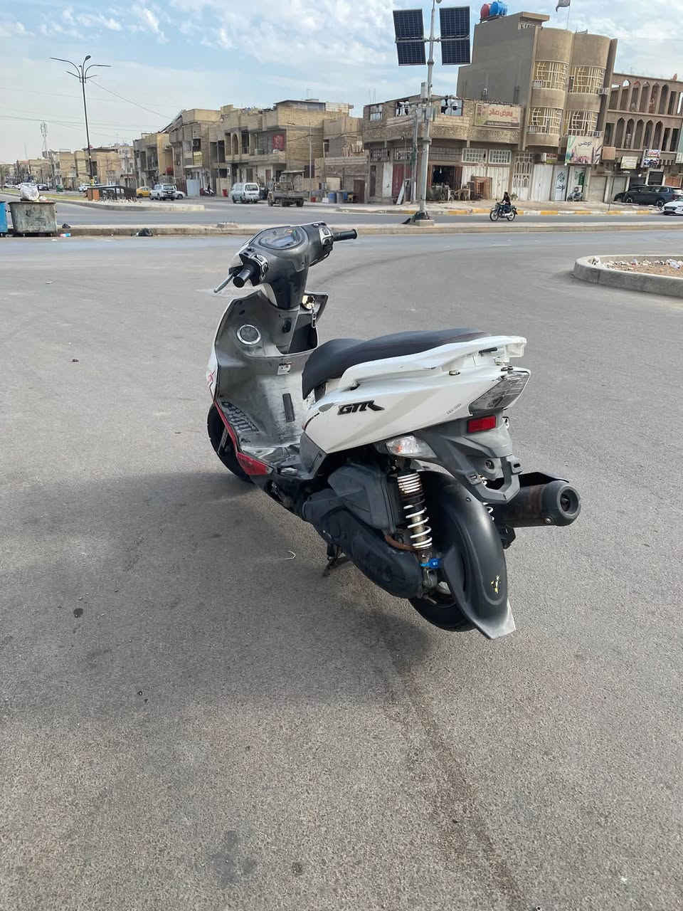 جيتي ار خمسينية مال رمبة كفالة عامة كلهة شغالة وبلادية خير من الله سعر مليون ١٥٠ مكان مدينة الصدر رقمي ***********

