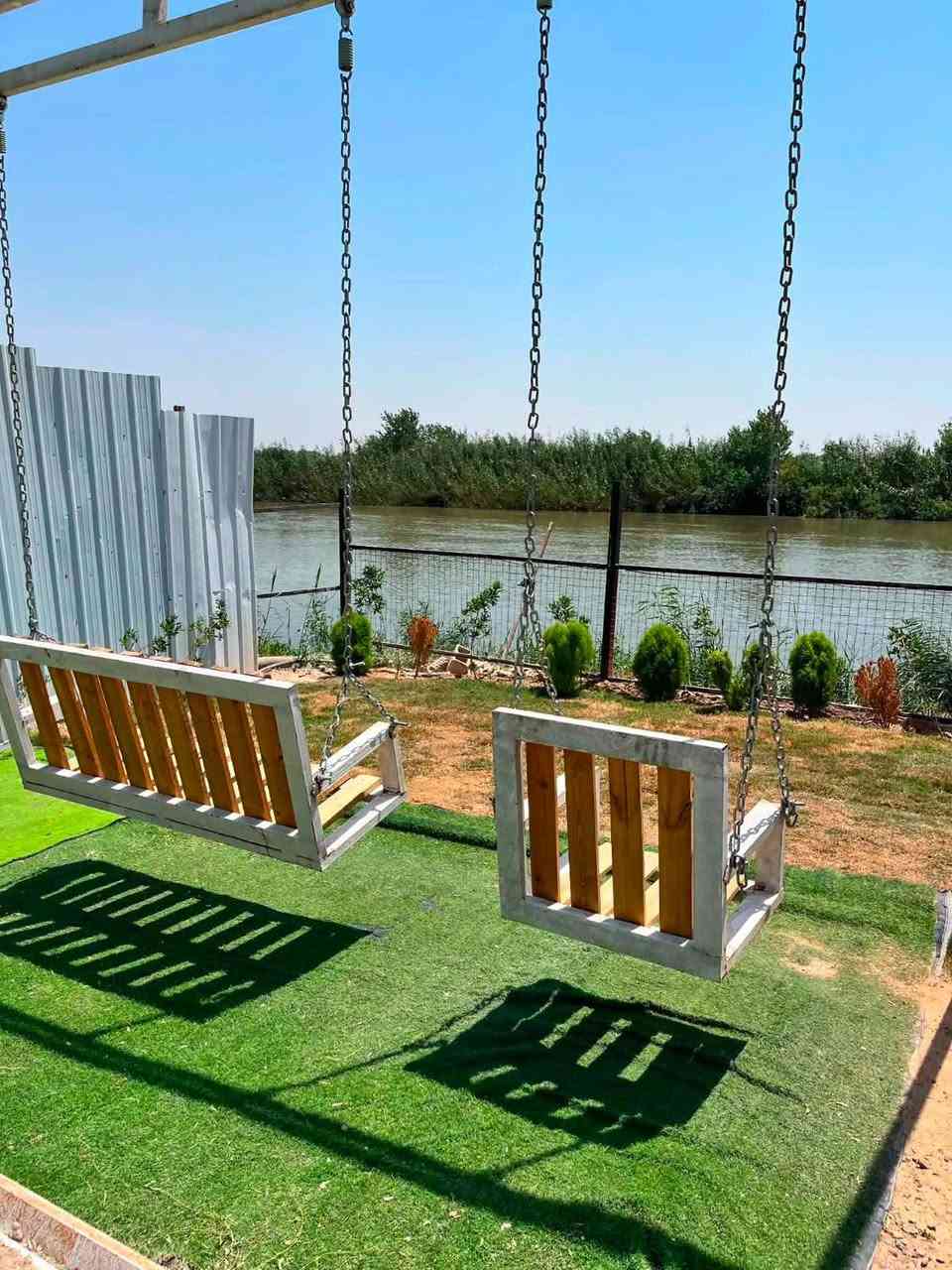 🌴منتجع ومزرعه نجمة بغداد🌴 المدائن مطلة على شاطئ نهر دجلة🌅 متوفره الحجوزات صباحي ومسائي موثقه في تطبيق اجرلي وجاهزة ومكيفة❄️ بالكامل والالعاب الترفيهيه الراغبين للحجز والاستفسار الاتصال على الرقم ***********
