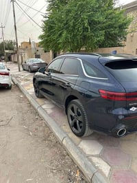 جنسس جي80 • جنسس جي70 • رانج روفر ايفوك