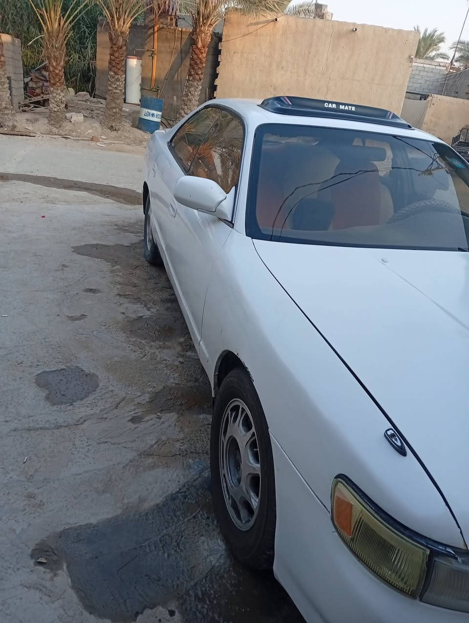 السلام عليكم اخوان شيزر بيه كصه ربع جوه الصابونه مكينه وكير ففتي فيشه وحده  تخم تأير  بسمي تحويل ثاني يوم ***********سعره45 وبيه مجال مكانه النجف مشخاب
