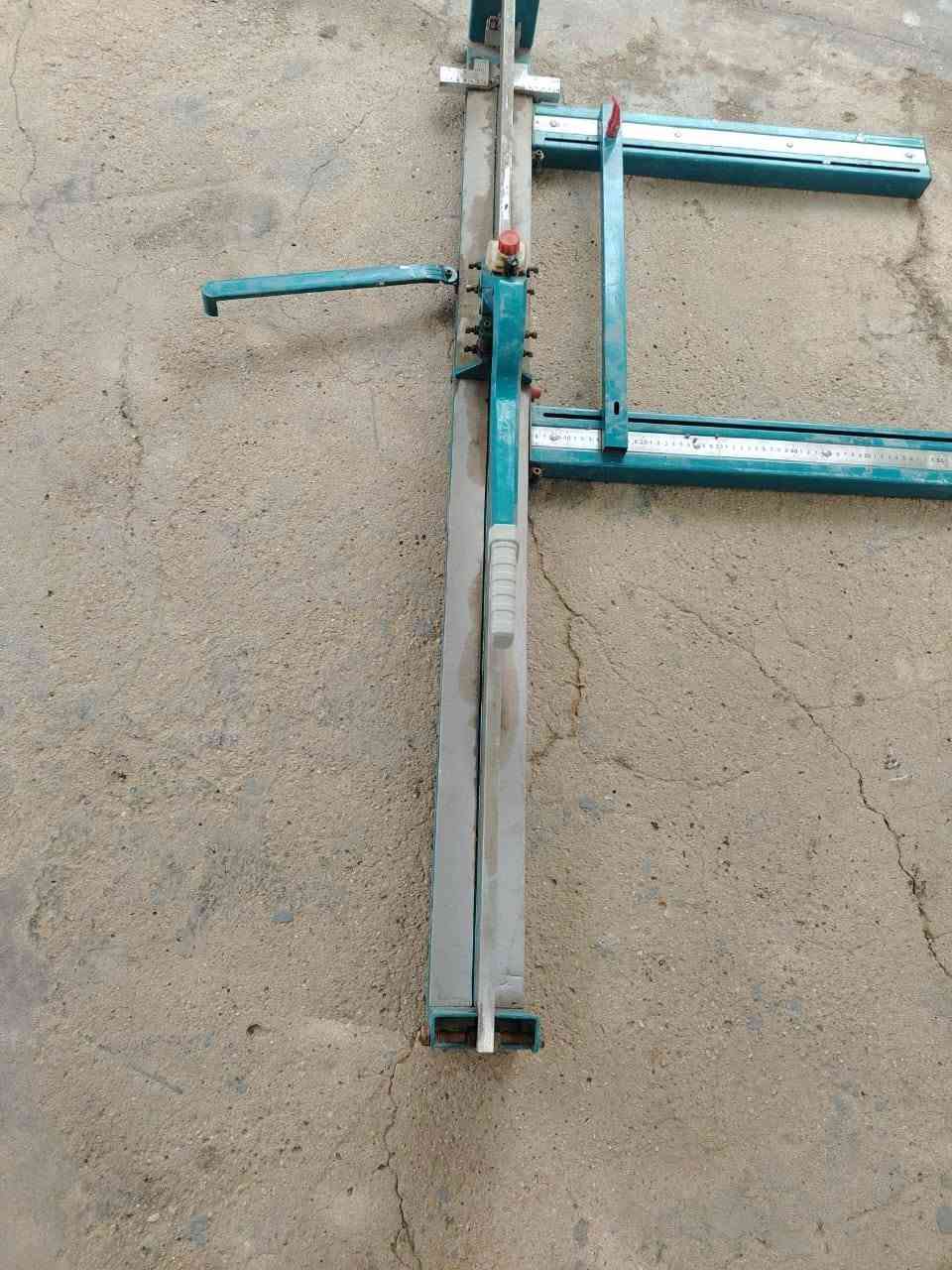 ديكور منزلي • بدون تفاصيل